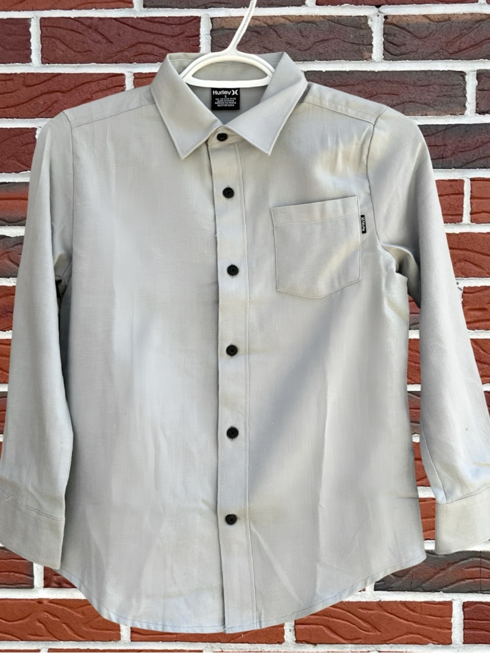 NWT Hurley Boys Light Smoke Grey Long Sleeve Button Down Shirt Small 8-10